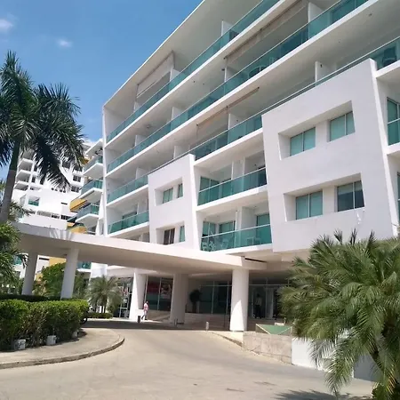 Apartamento Stunning 2bd Pool - Oceanview Cartagena